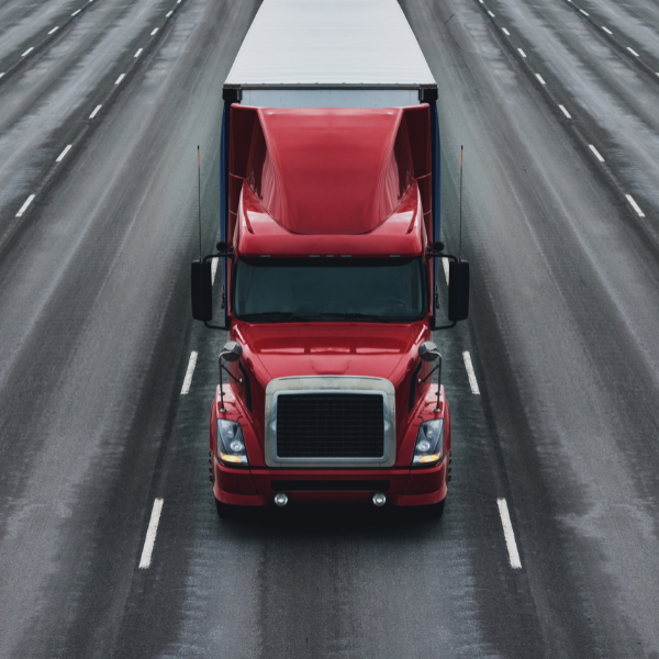 semi truck speeding in highway potentially at risk of Truck Accidents in New York