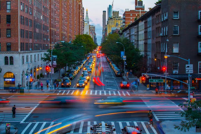 Road Rage Awareness in New York includes knowing about high traffic intersections like this one.
